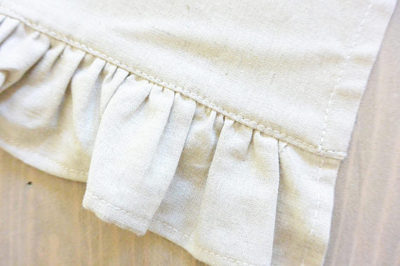 Plain Ruffle Table Runner